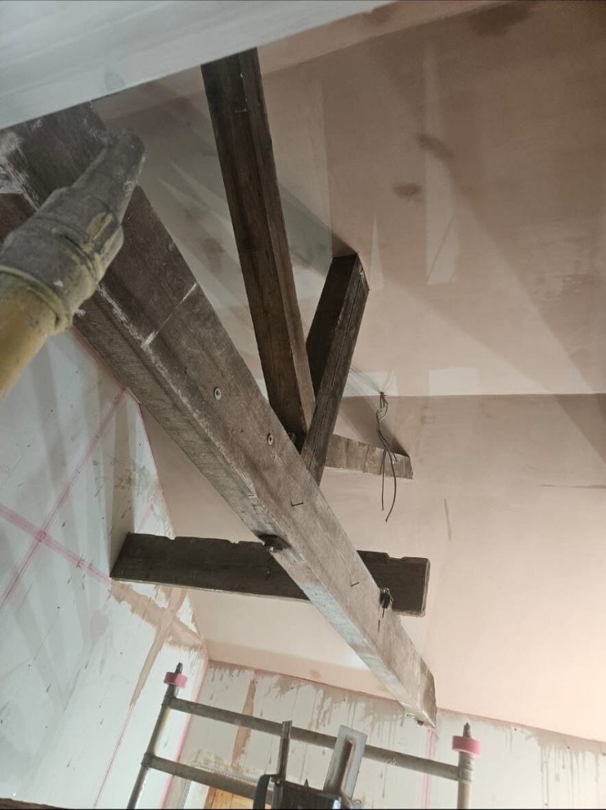 Smooth plaster finish by D Whitley Plastering