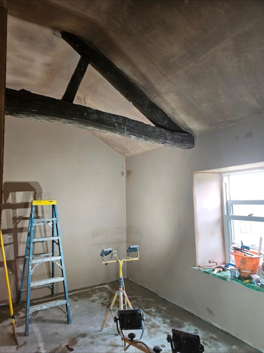 Vaulted ceiling plastering by D Whitley Plastering